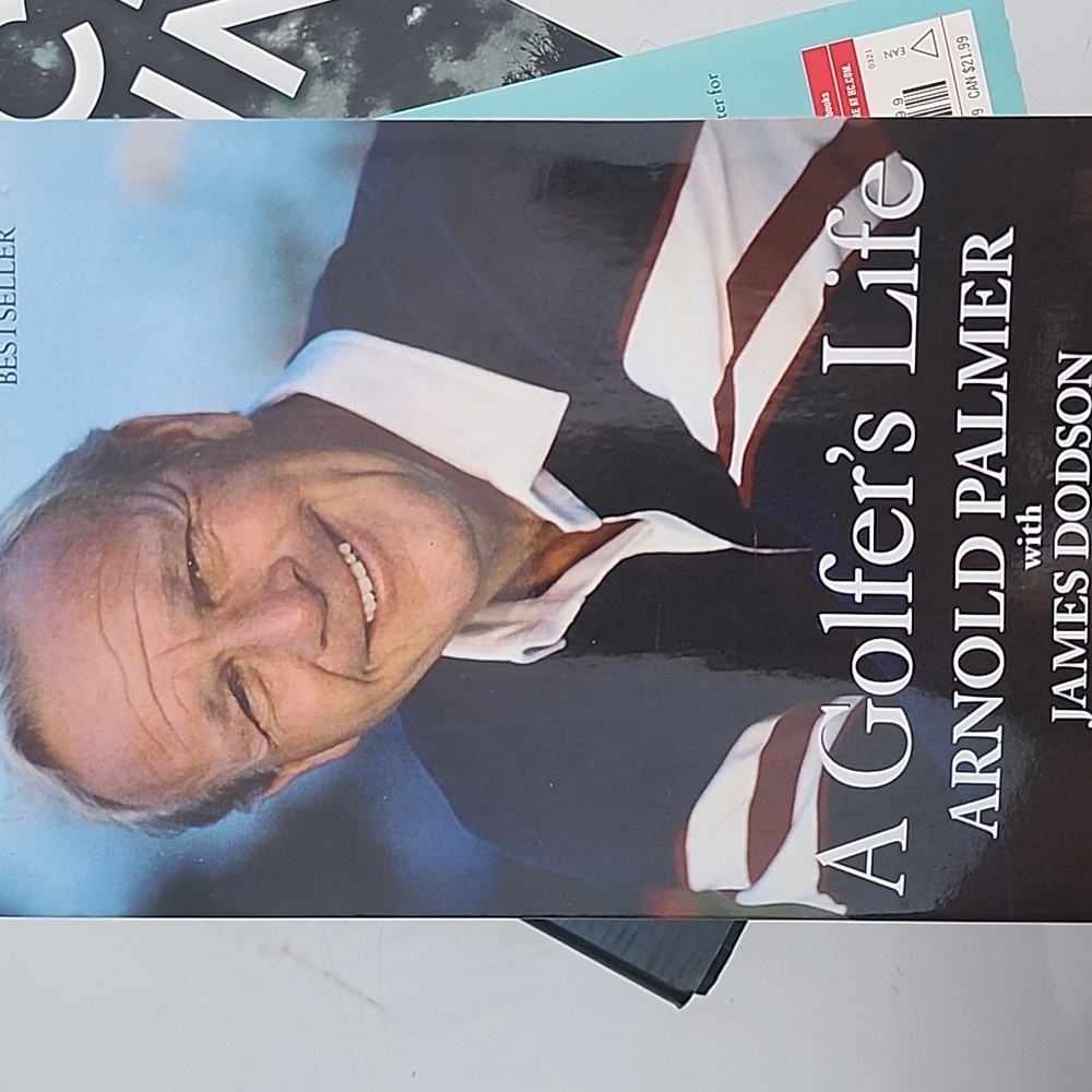 A golfers life book